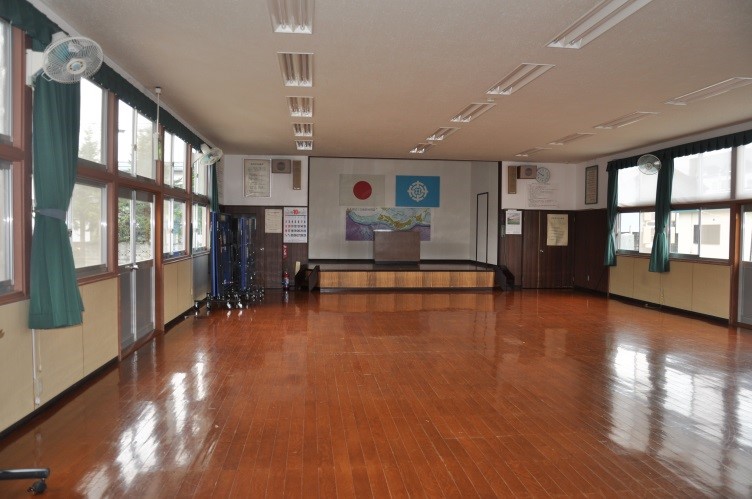 塩井コミセンホール