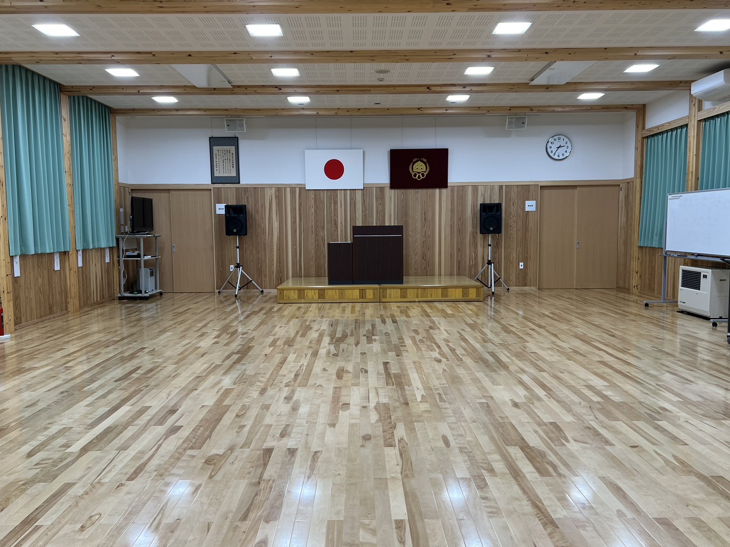 田沢コミセン多目的ホール