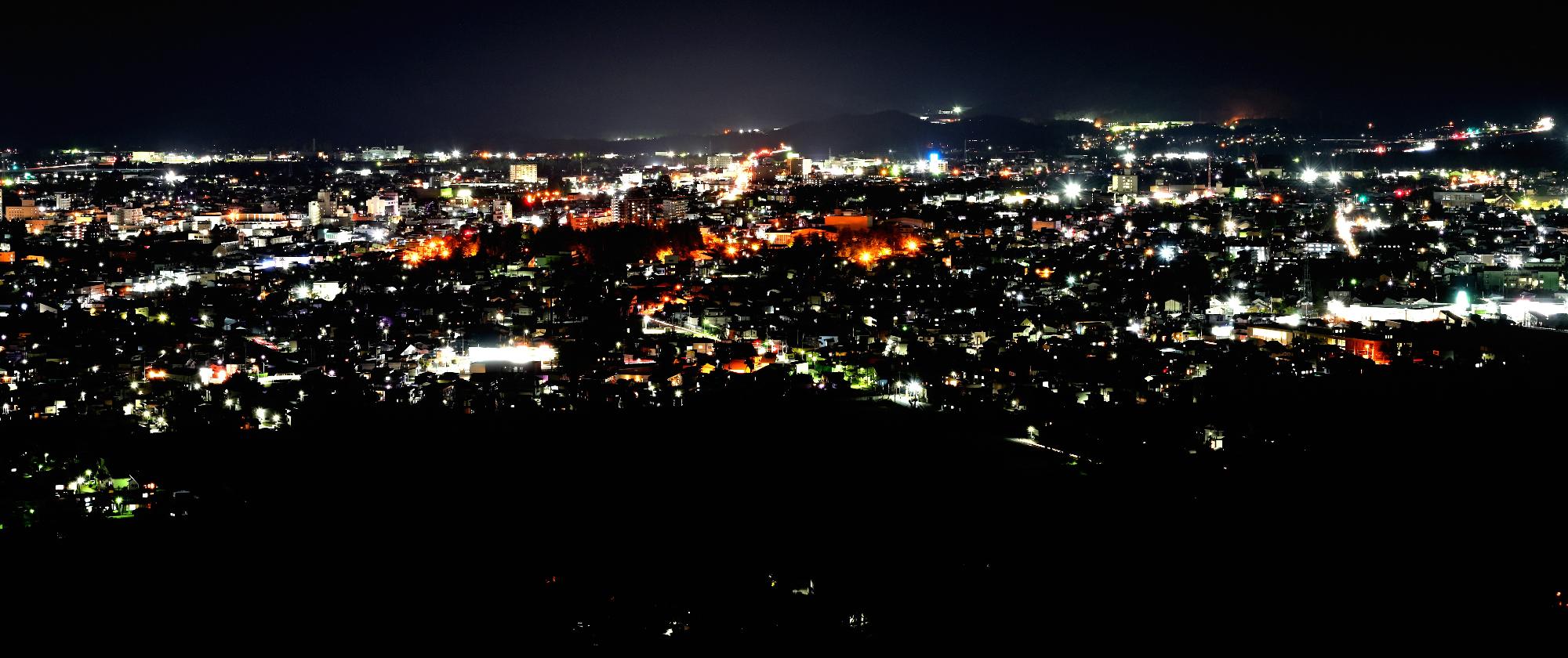 御成山公園から見た米沢の夜景写真