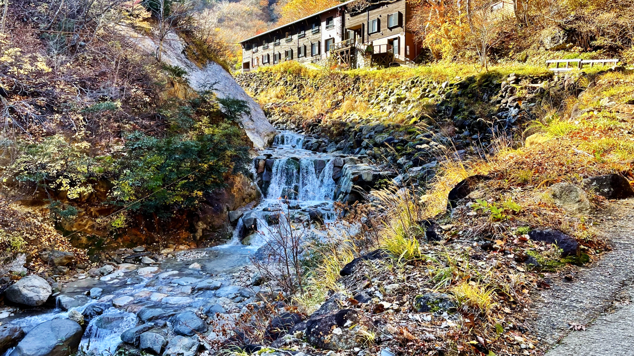 姥湯温泉桝形屋の外観