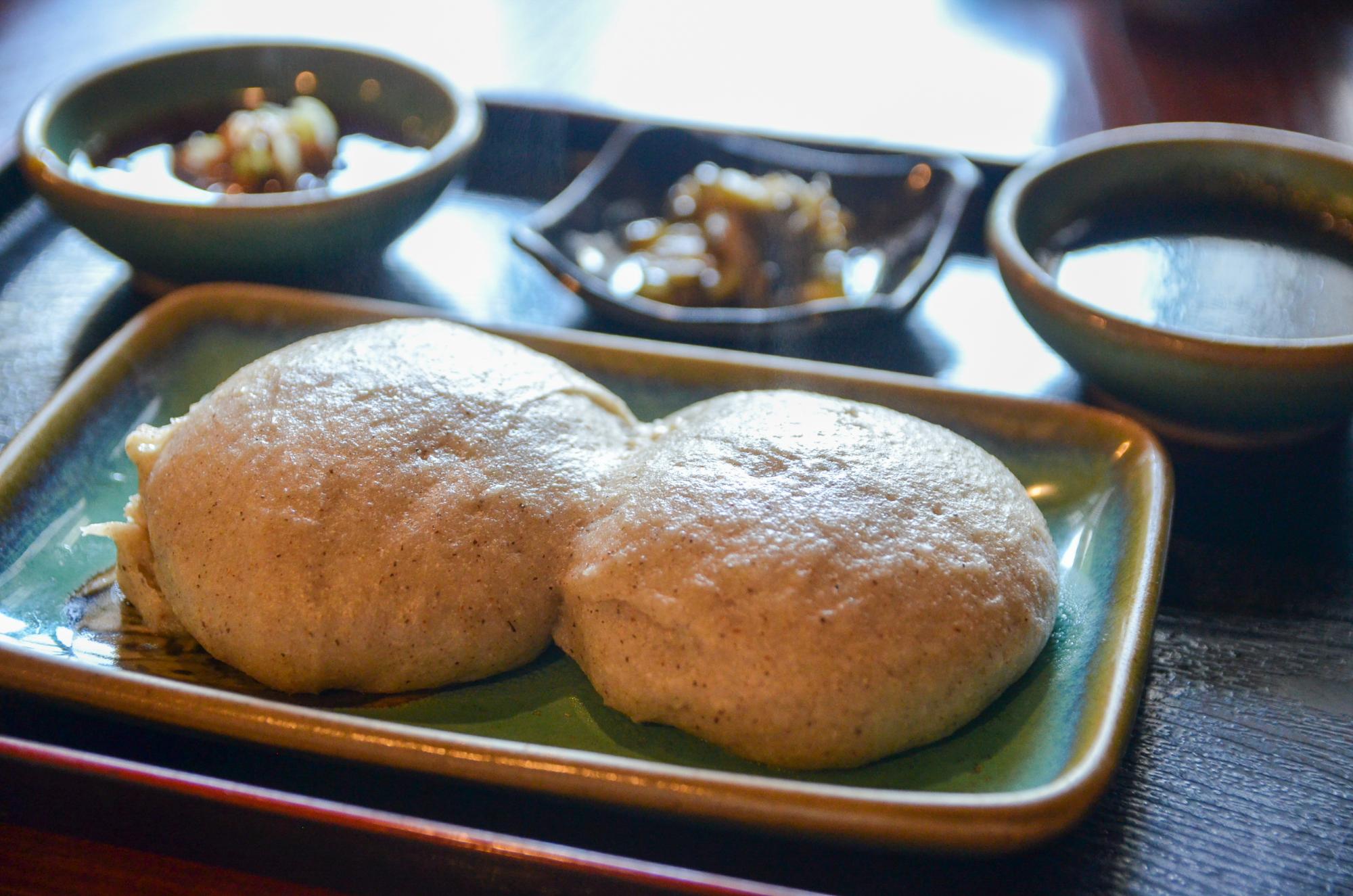 郷土料理のそばがき（かいもち）