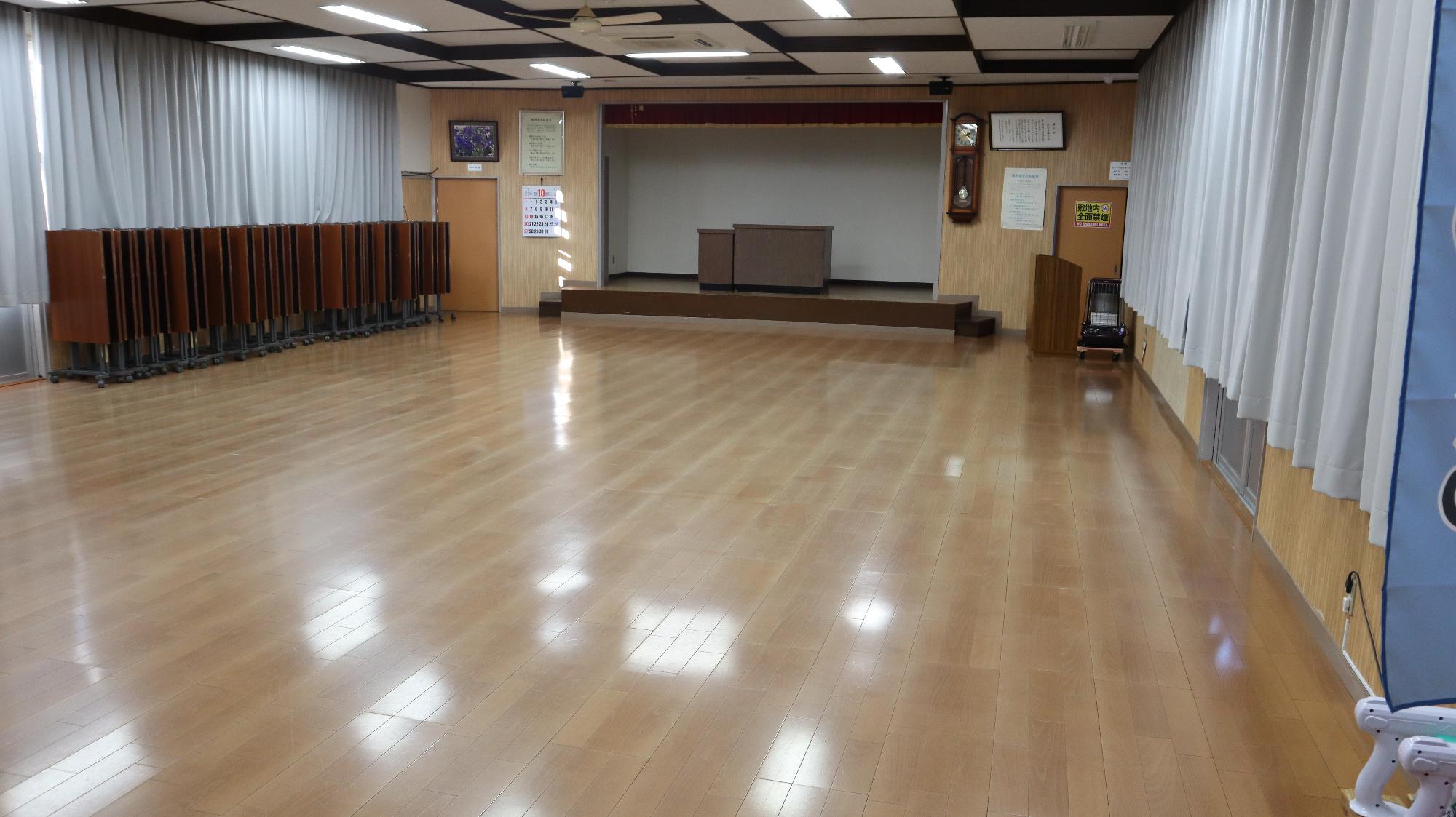 広幡コミセンホール