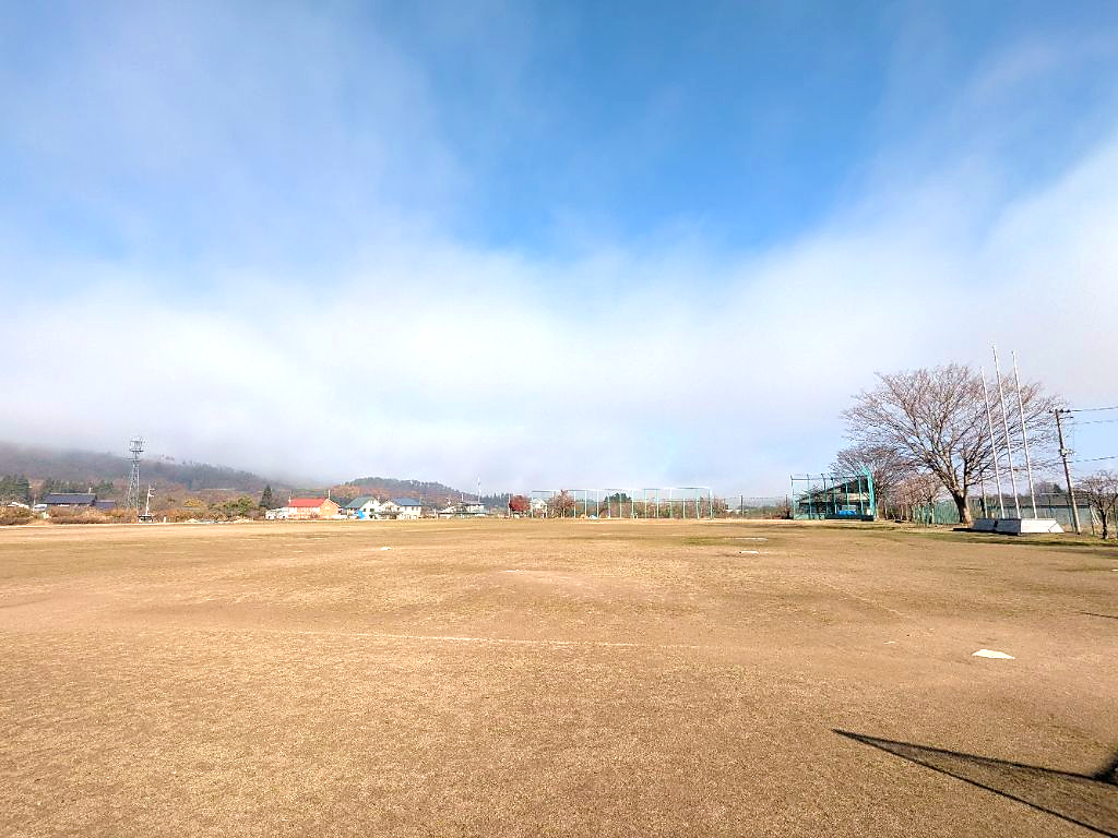 旧米沢市立第三中学校_屋外運動場