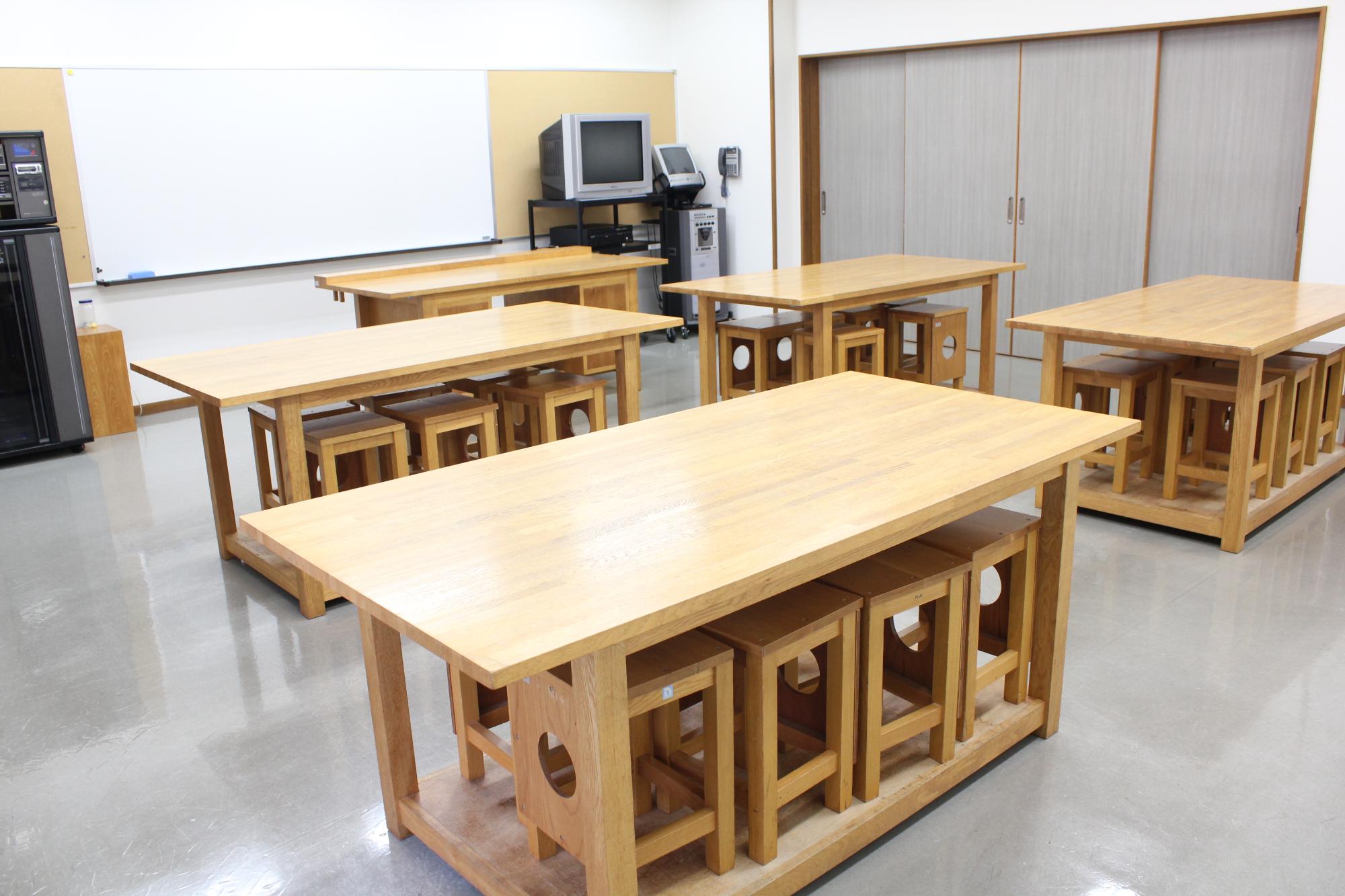東部コミュニティセンター工作工芸室